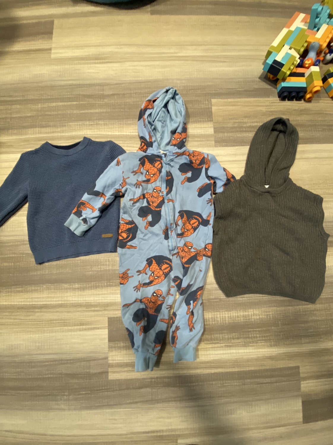 Boys 3T brand name fall haul - photo 5