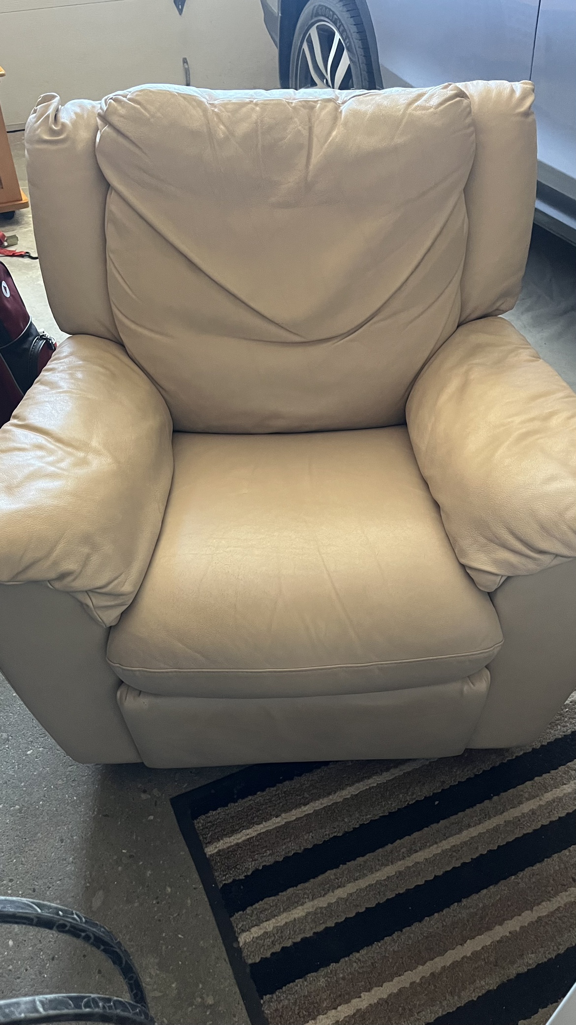 Leather Recliner Chair