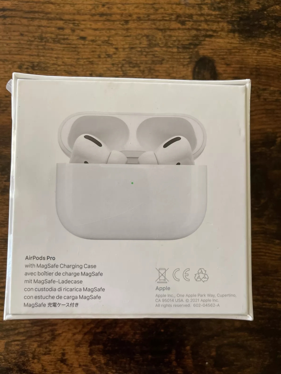 AirPods Pro 1st Gen (BRAND NEW) - photo 2