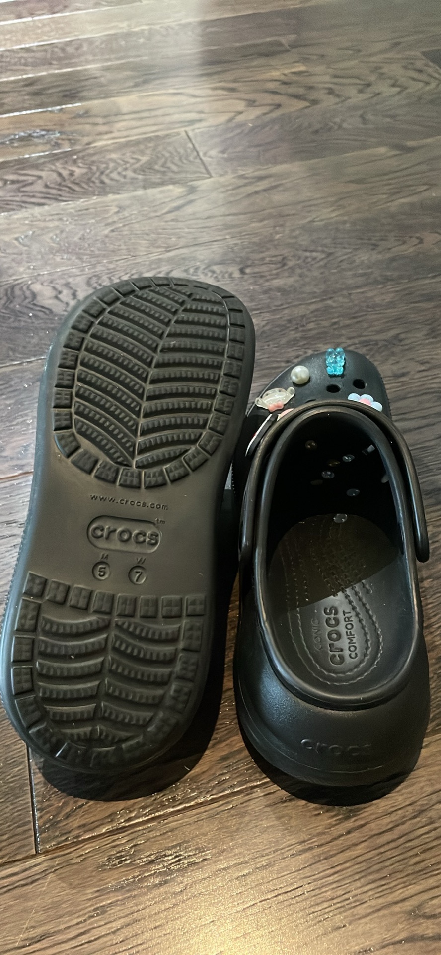 Platform Crocs, Size 7 w/ accessories - photo 4