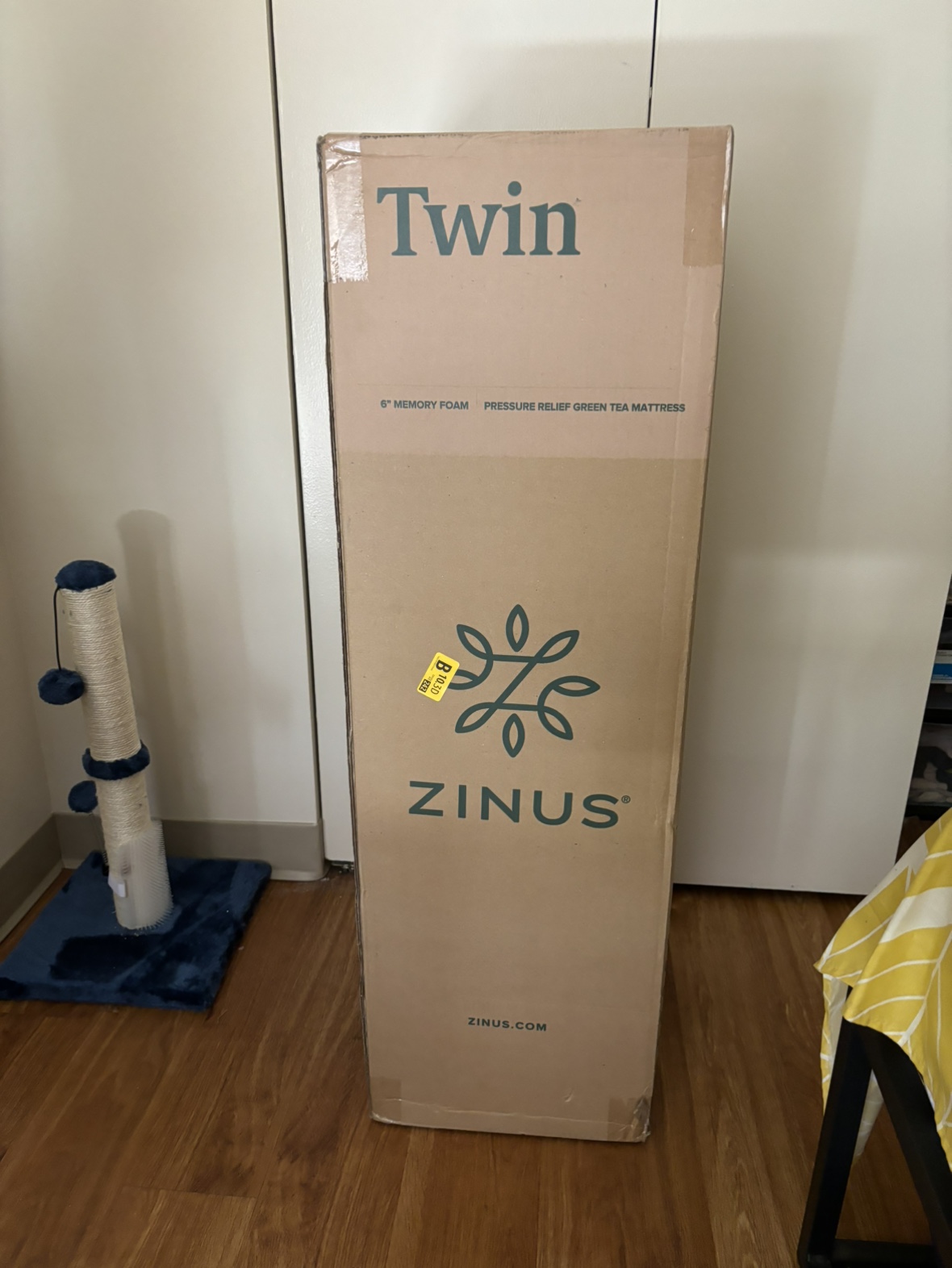 Zinus Twin Mattress NEW (not opened)