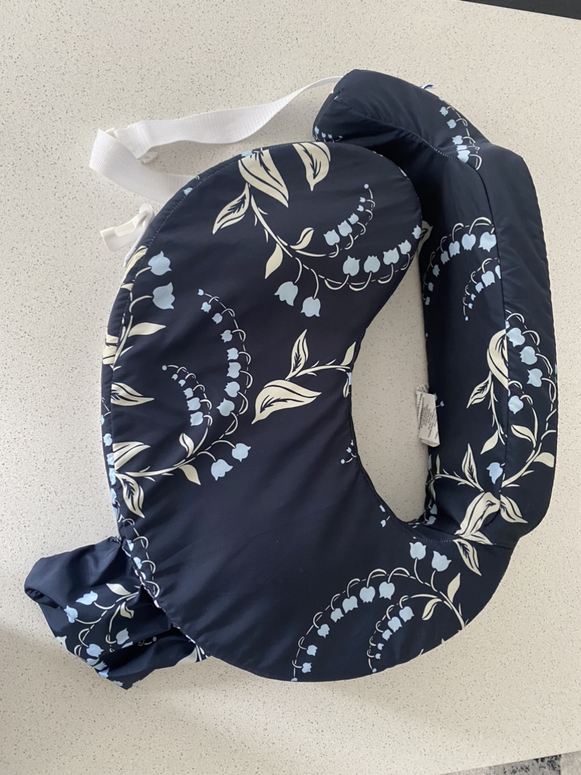 Nursing breastfeeding pillow baby like new My Brest Friend - photo 2