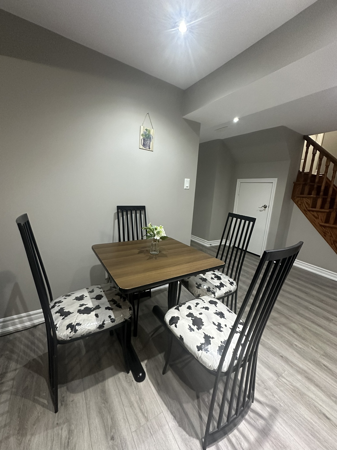 Dining Table and Chairs Set - photo 3