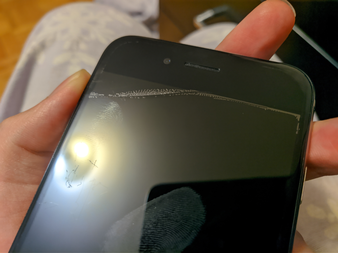 iPhone 6s + Accessories ***100% BATTERY*** image indicator(6)