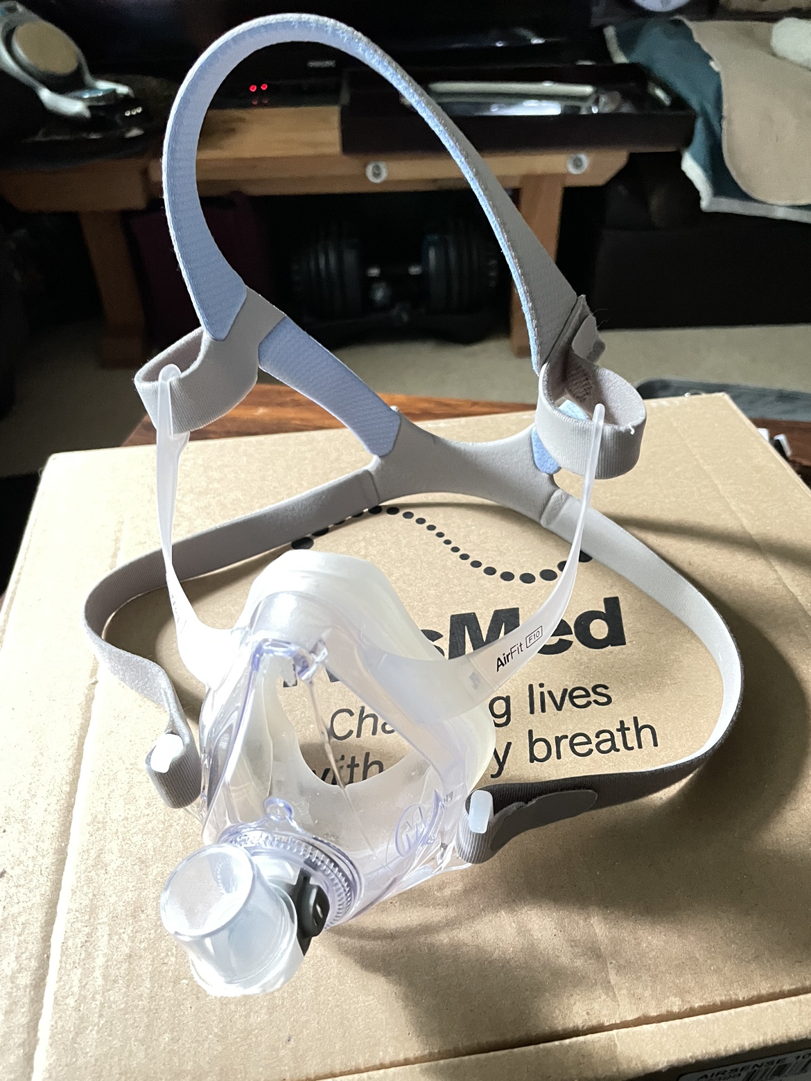 ResMed AirSense 10 AutoSet CPAP Machine image indicator(4)