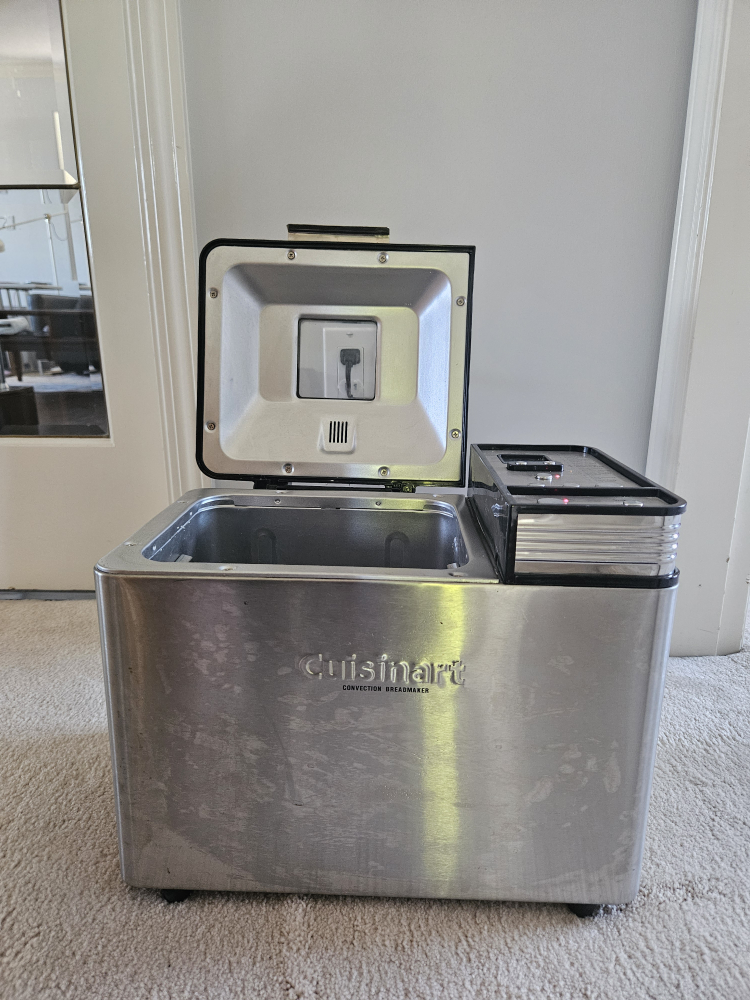 Like New - Cuisinart Convection 2lb Breadmaker thumbnail