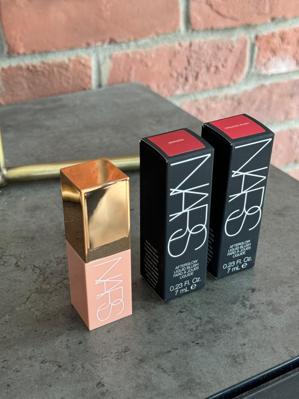 NARS Afterglow Liquid Blush image indicator(2)