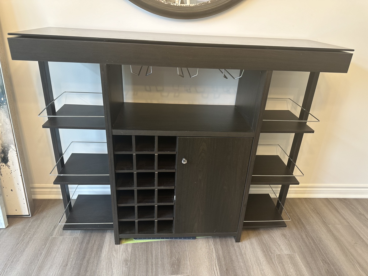Bar unit with glass top