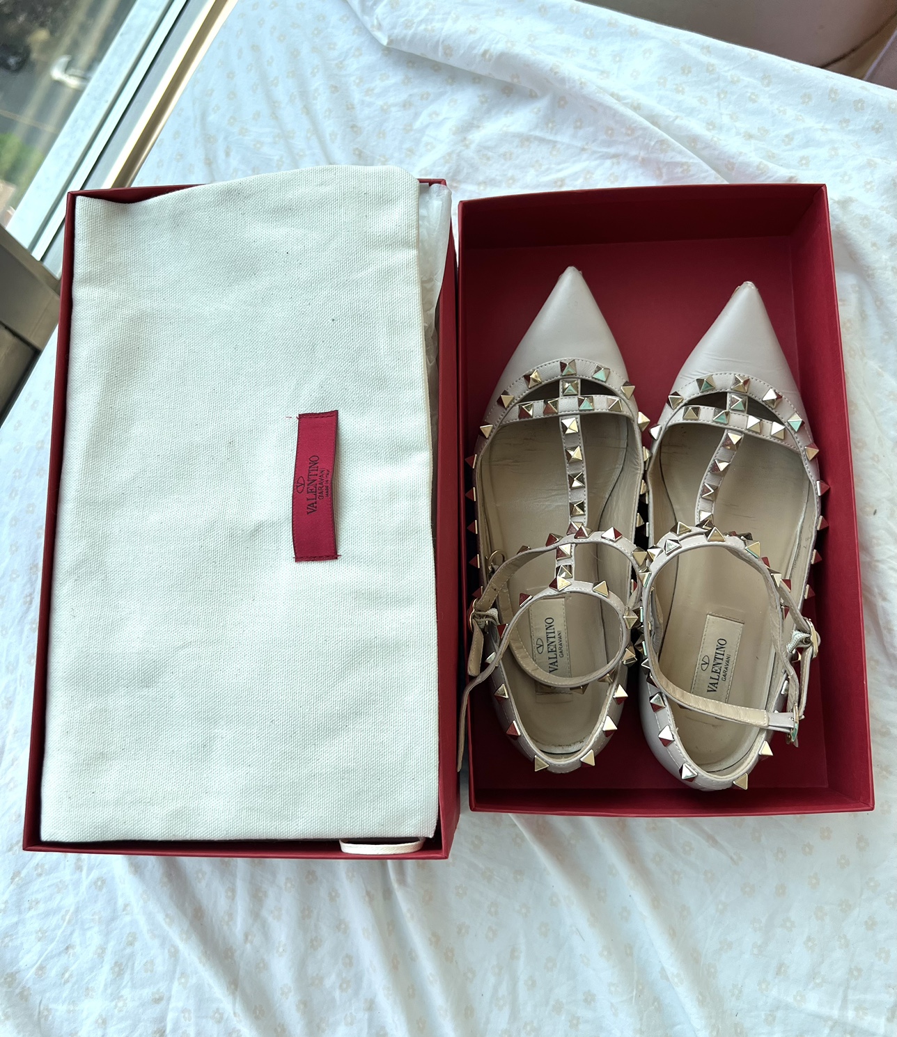 Valentino Garavani Patent Rockstud Ballet Flat - Size 37