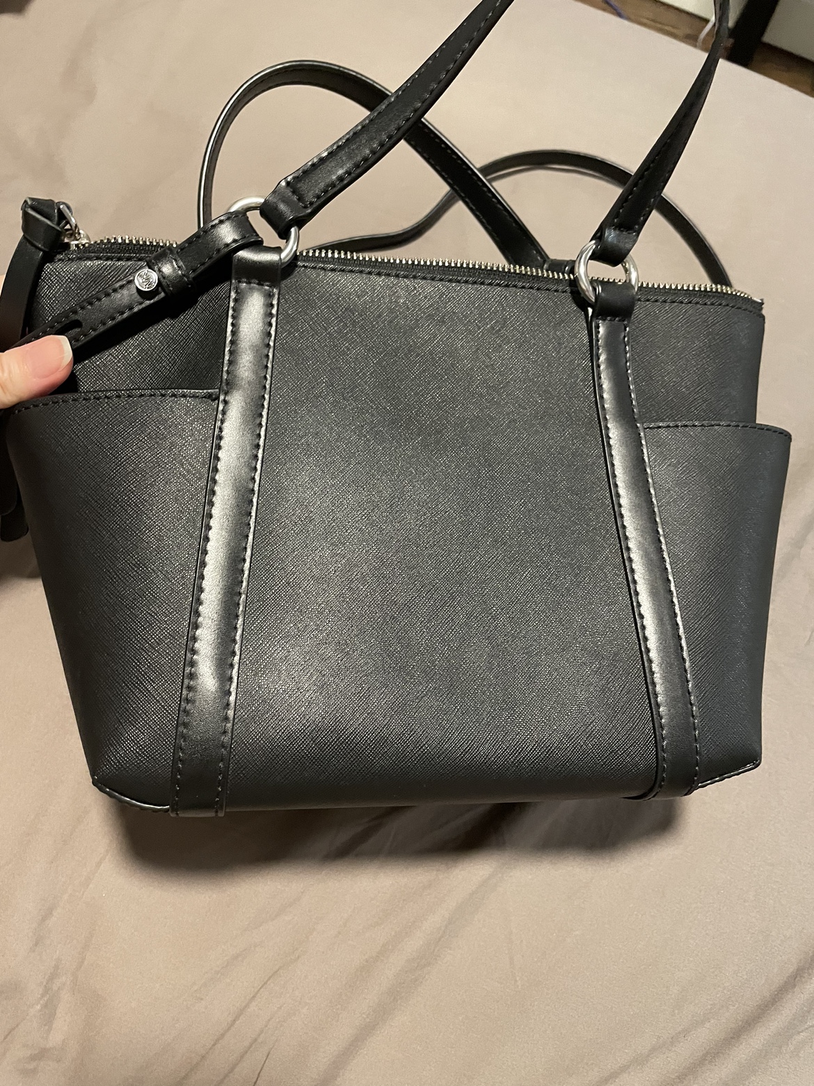 MICHAEL KORS Authentic Black Crossbody Bag - photo 2