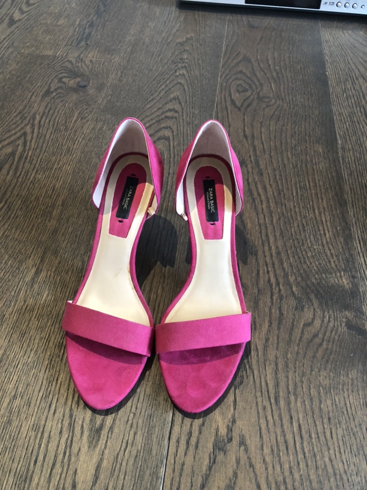 Pink Pumps