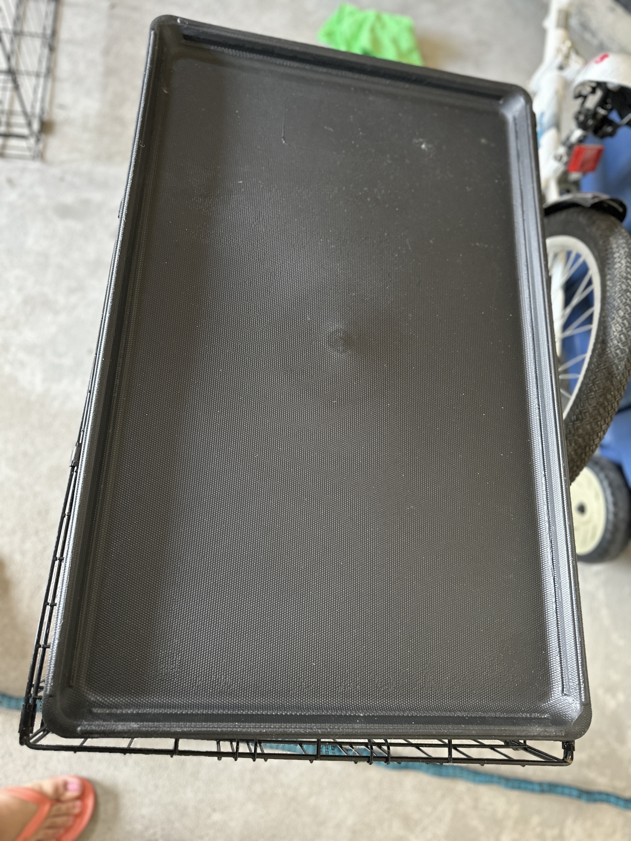 Dog crate