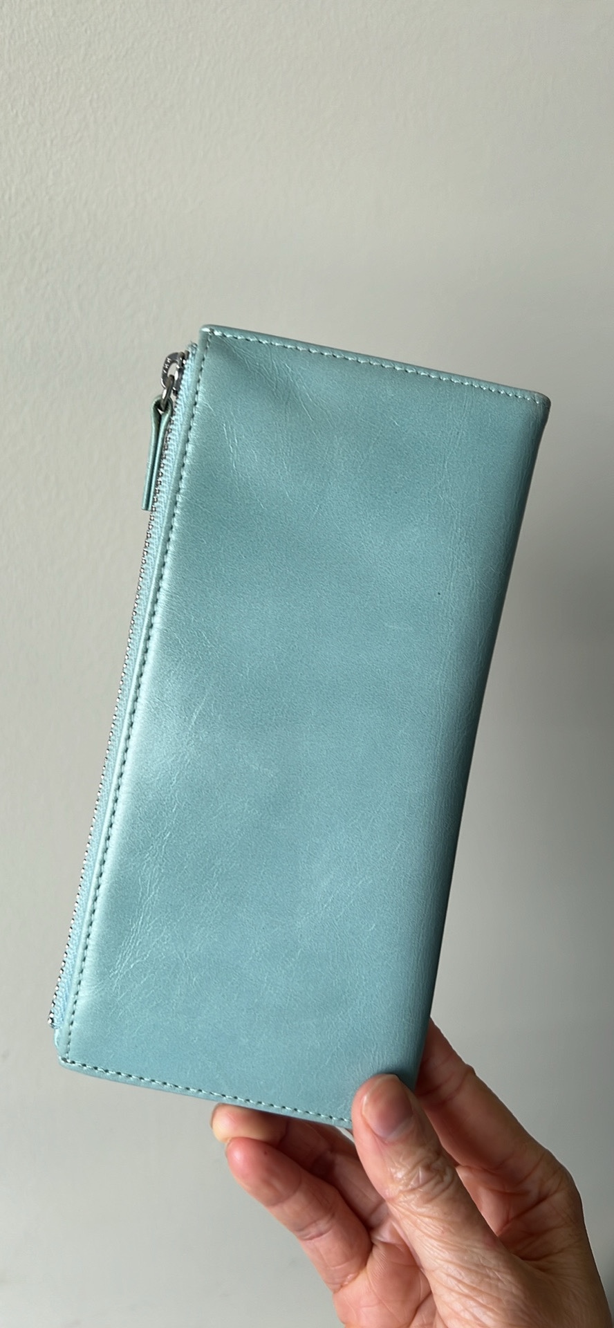 Leather Bifold wallet image indicator(2)