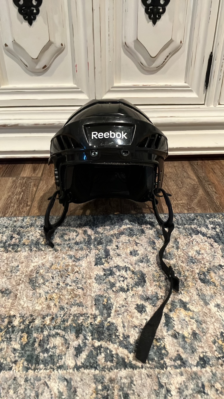 Reebok Youth Hockey Helmet (no cage) - Size XS