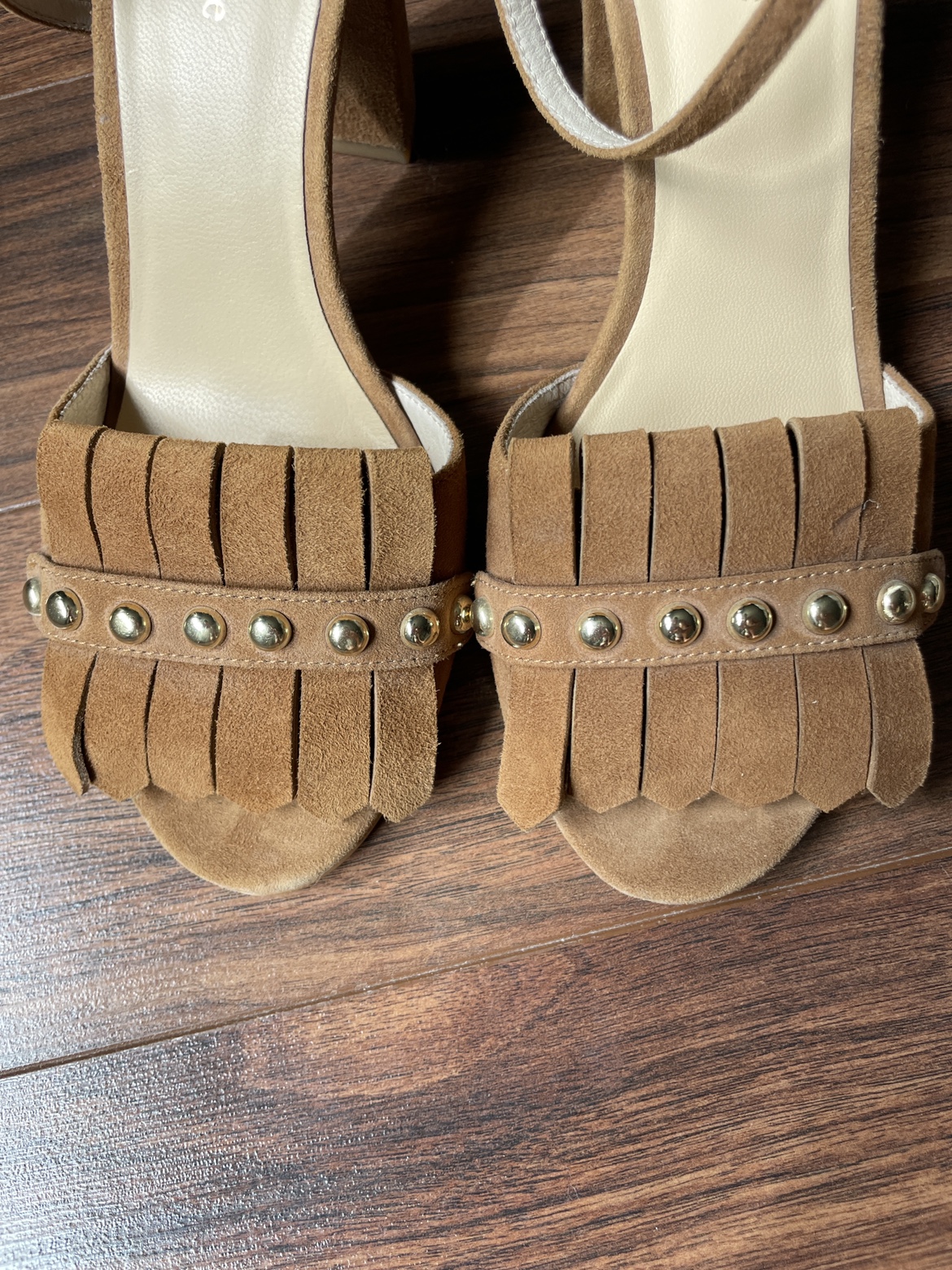 Kate Spade tan sandals image indicator(2)