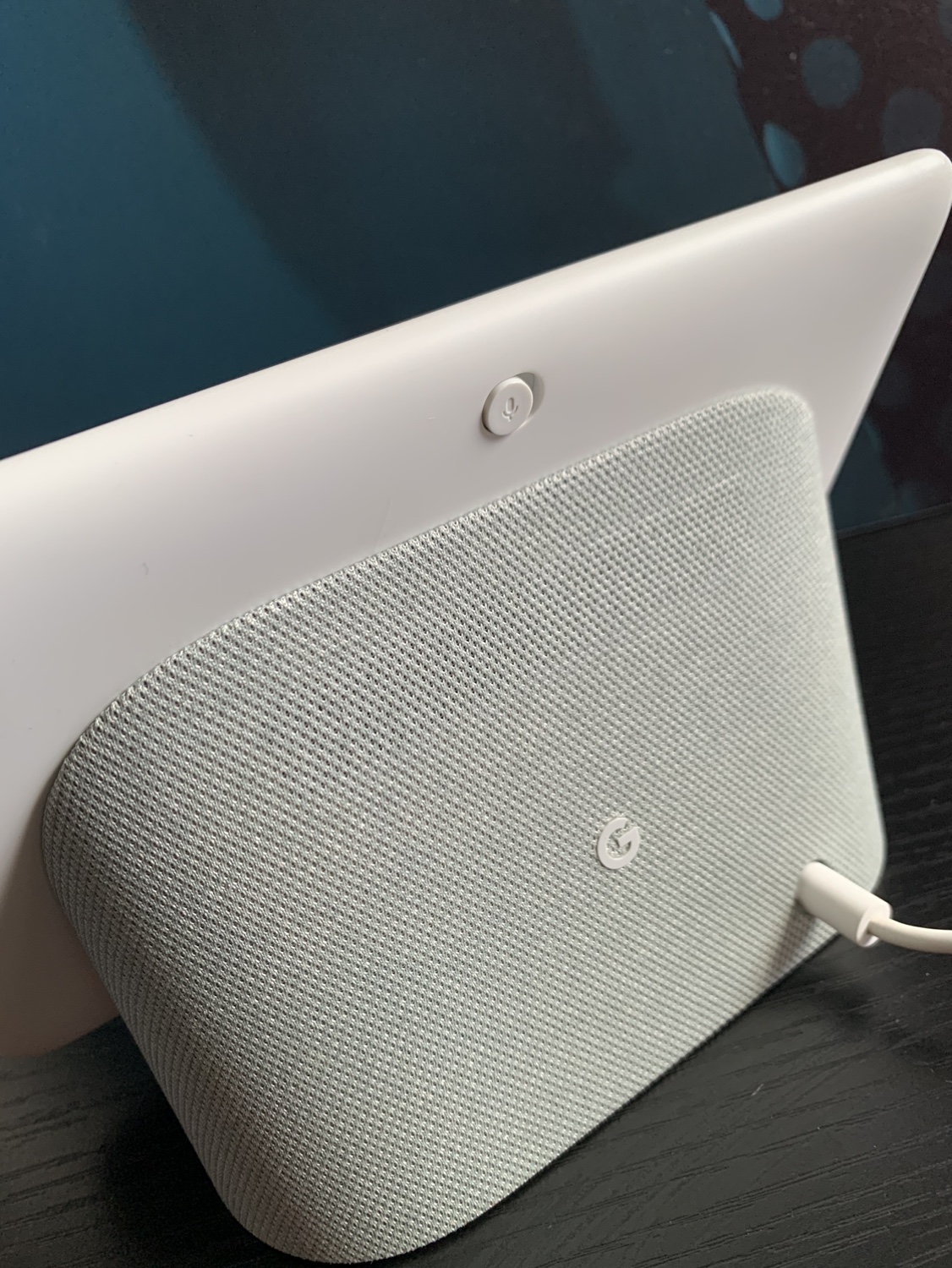 *LIKE NEW*Google Nest Hub Smart Display-Chalk image indicator(5)