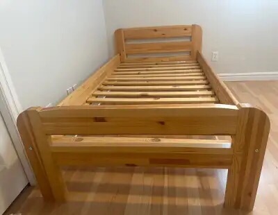 SOLD - 2 Twin beds. $30 each! thumbnail