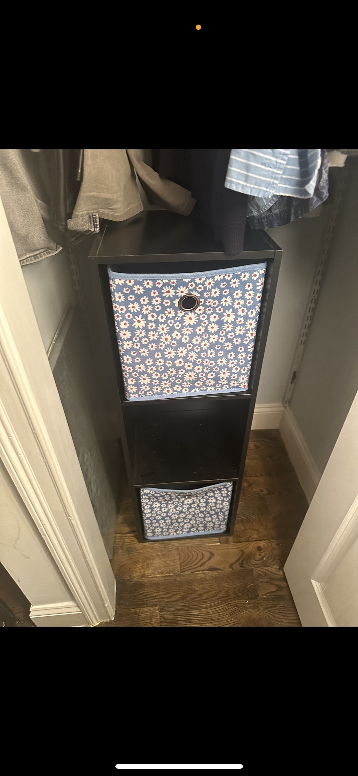 Shelves cubes