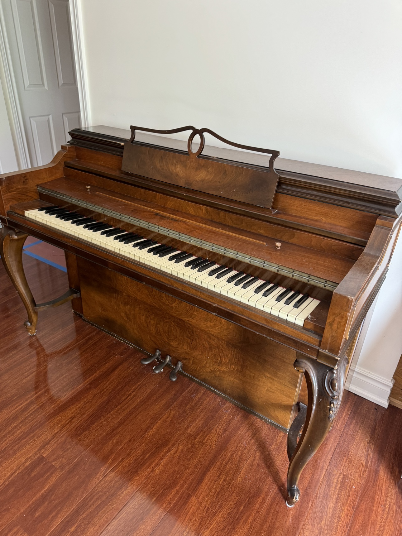 Antique Piano
