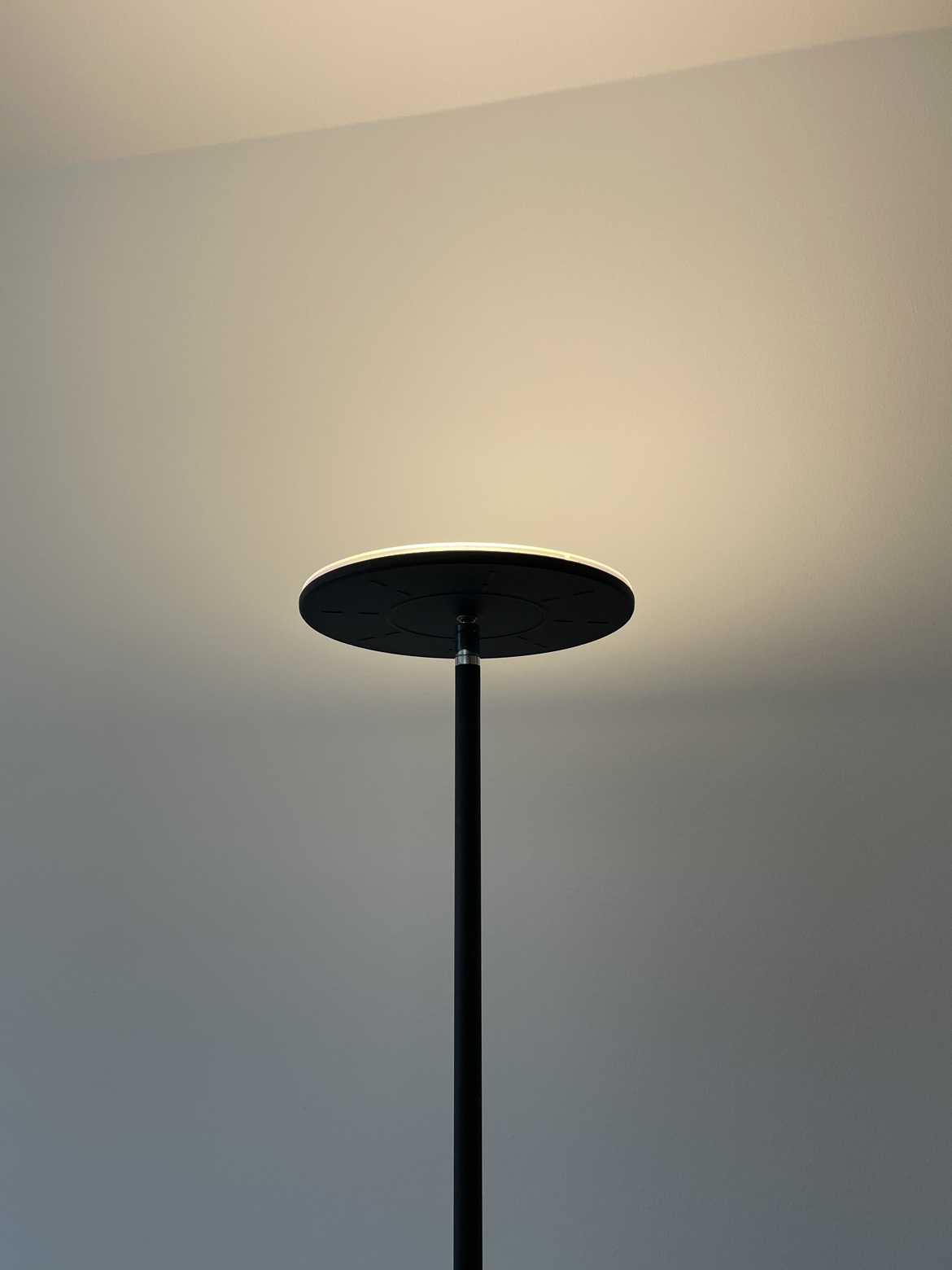 Matt Black LED Floor Lamp - photo 2