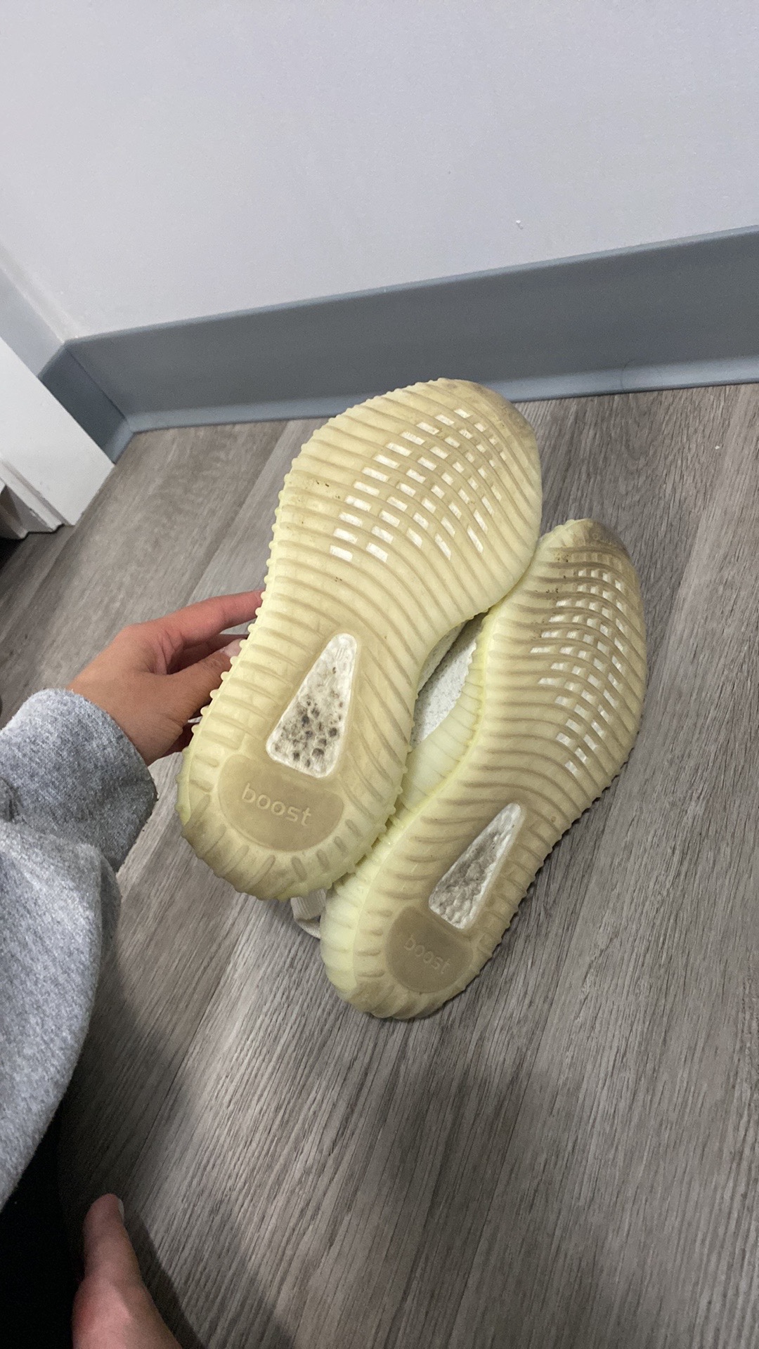 Adidas Yeezy Boost 350 V2 Cream White - photo 4
