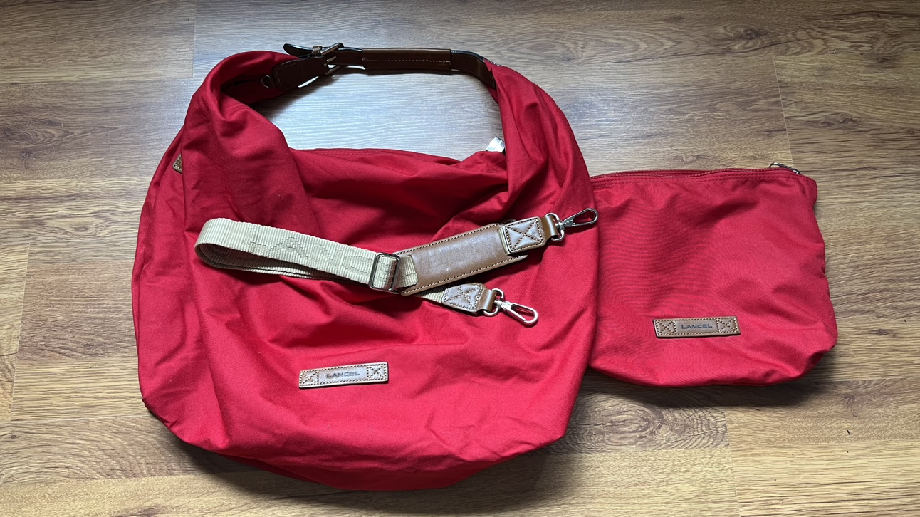 Lancel Foldable Red Bag image indicator(2)