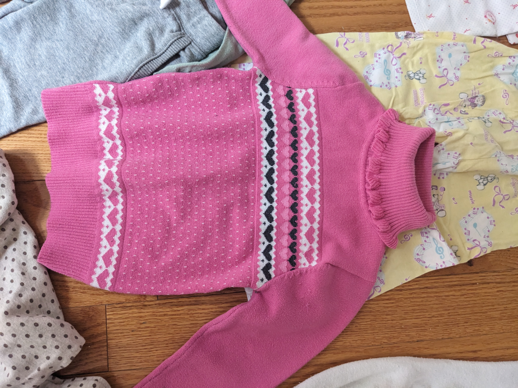 Bundle of clothes for a 3-4 year old girl - 10 items image indicator(3)