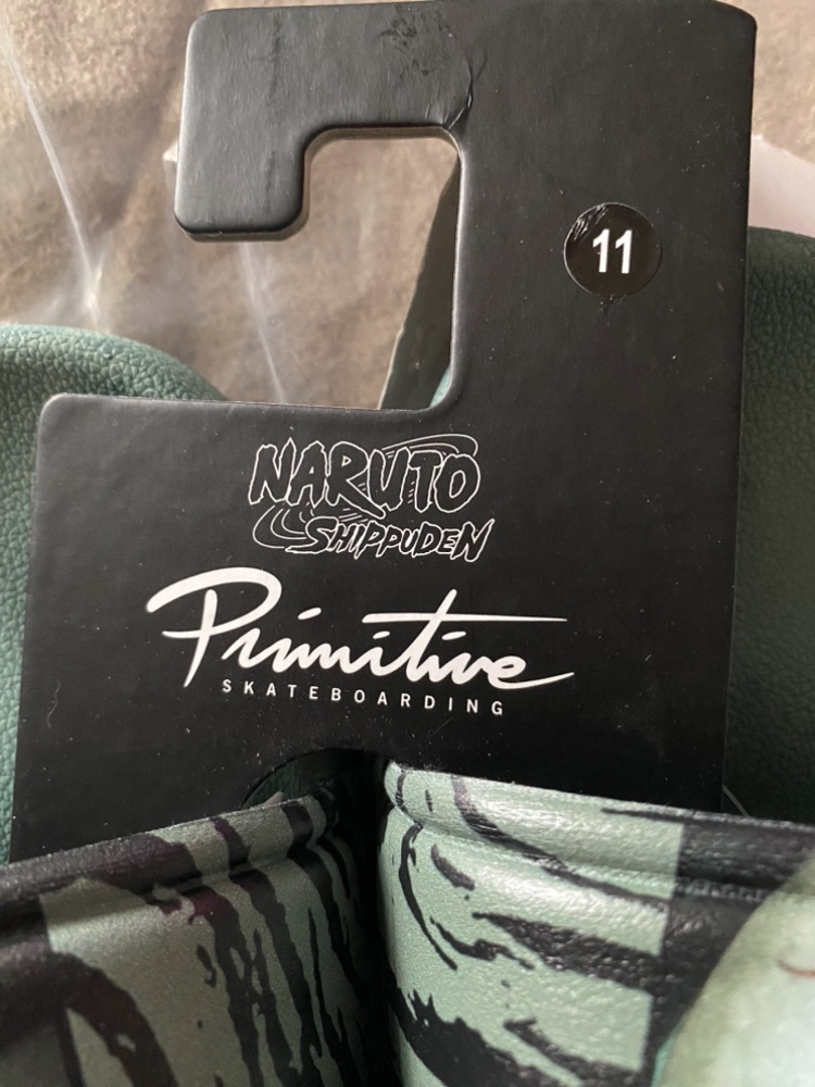Primitive Naruto Shippuden Slides - Size 11💚 image indicator(5)