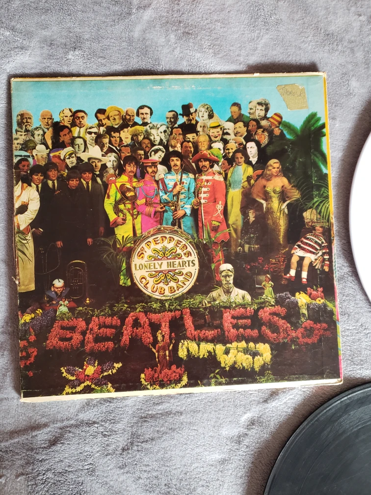 Beatles Memorabilia - photo 2