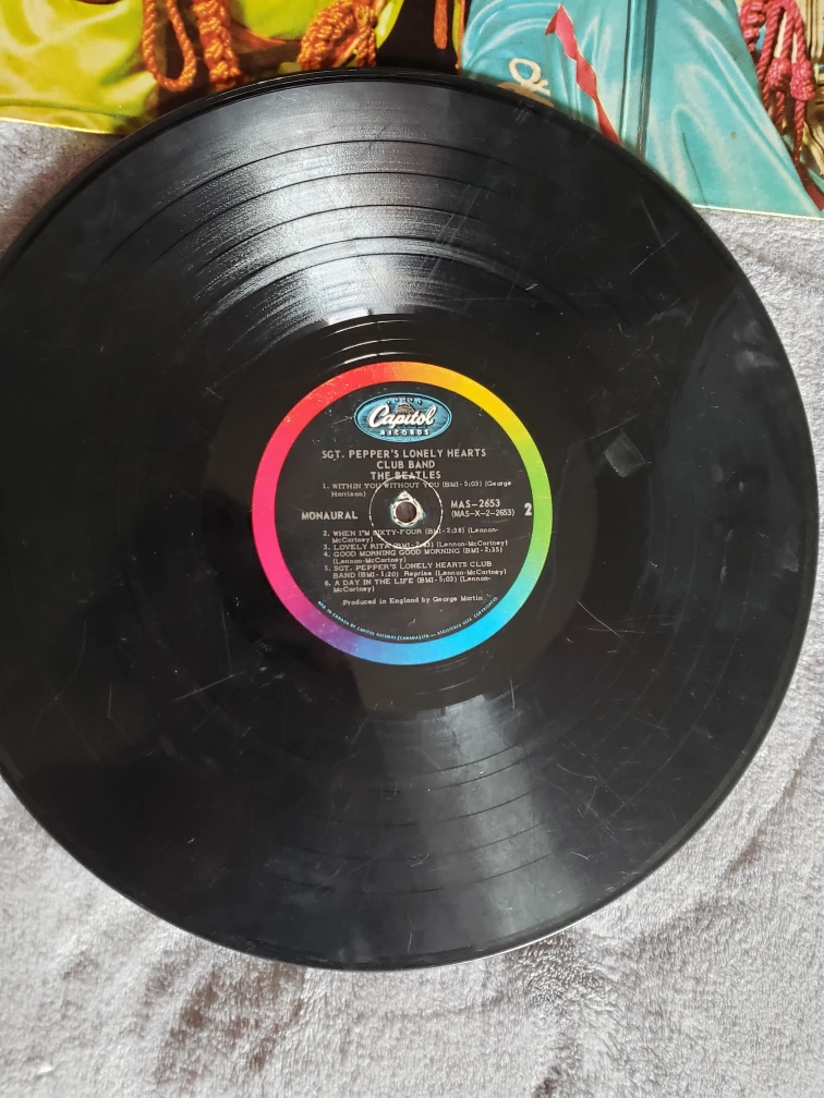 Beatles Memorabilia - photo 5