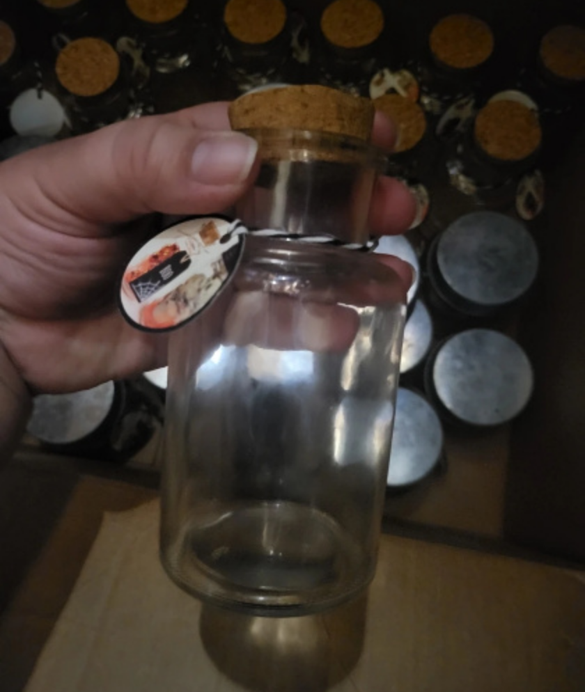 Glass Jars with Lids image indicator(4)