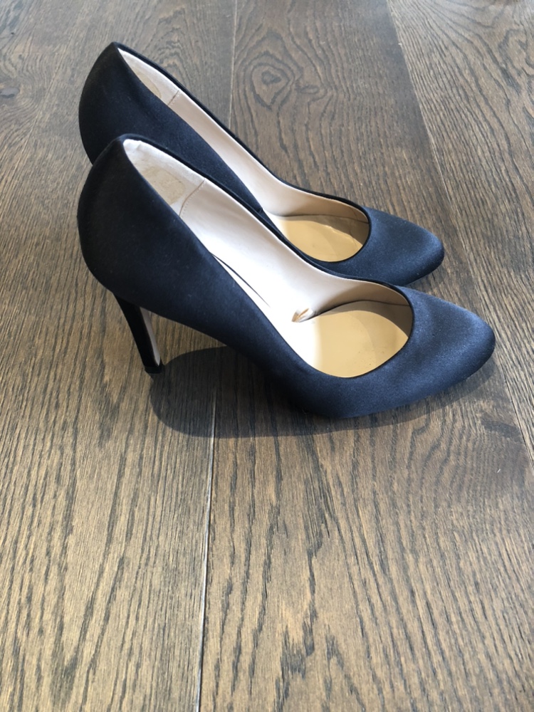 Black Pumps - photo 2
