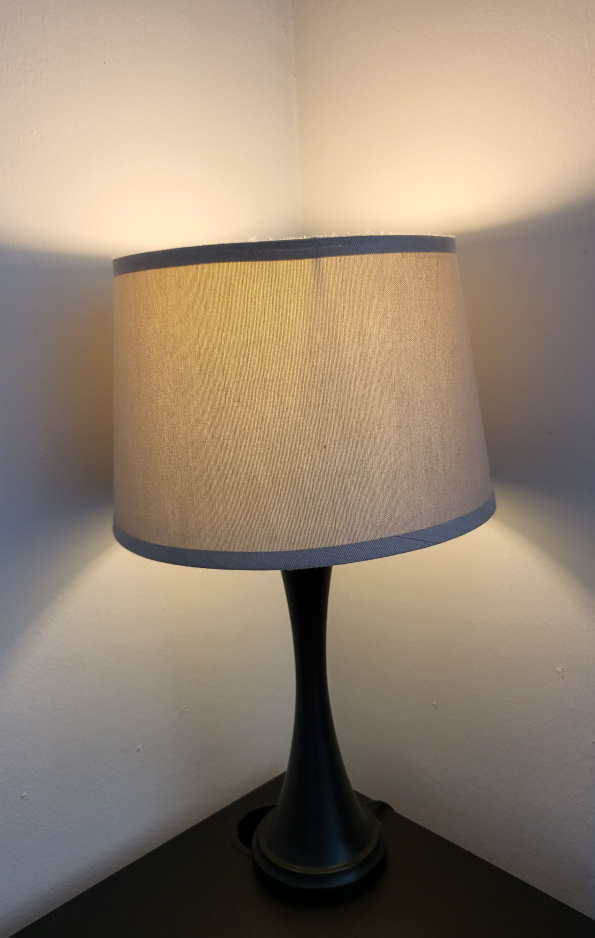 Black Table Lamp - photo 2