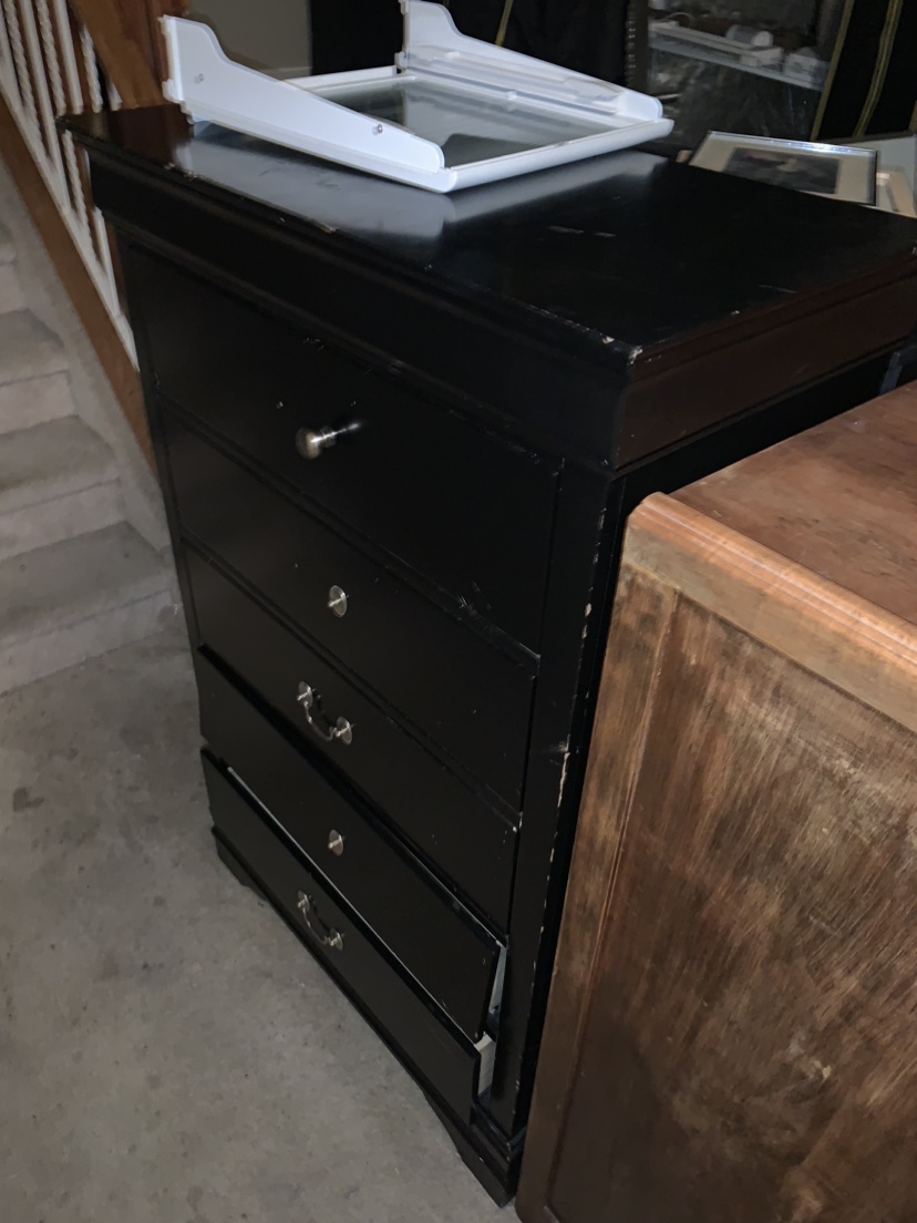 Free Dressers - photo 2