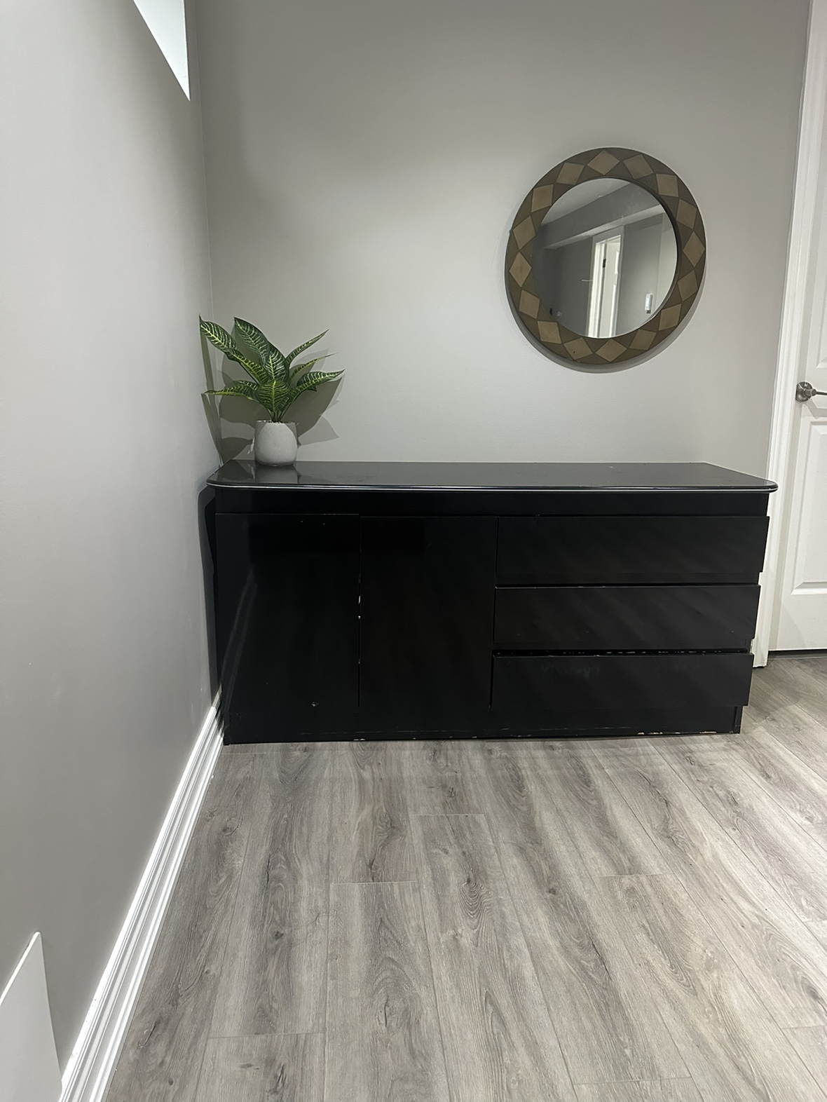 Black Dresser - photo 2