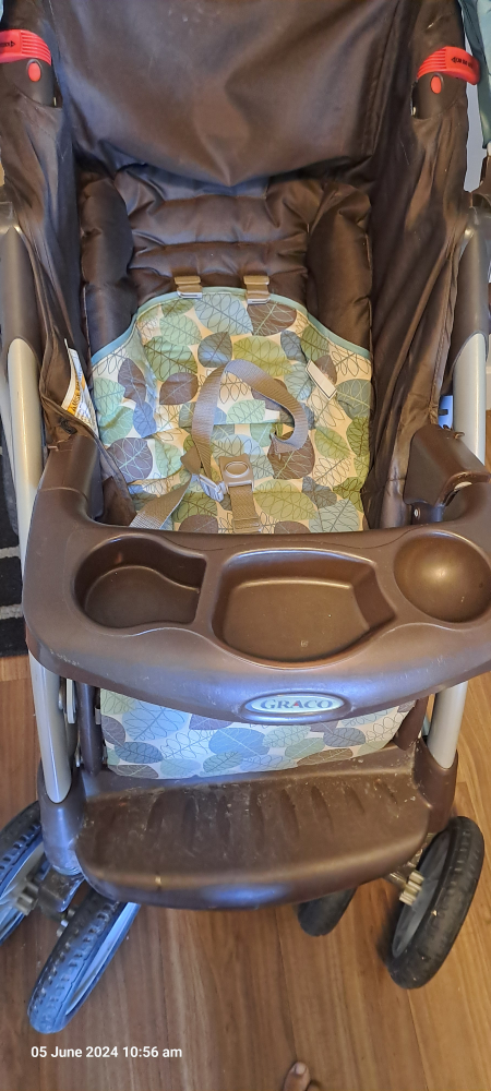 sturdy stroller - photo 4