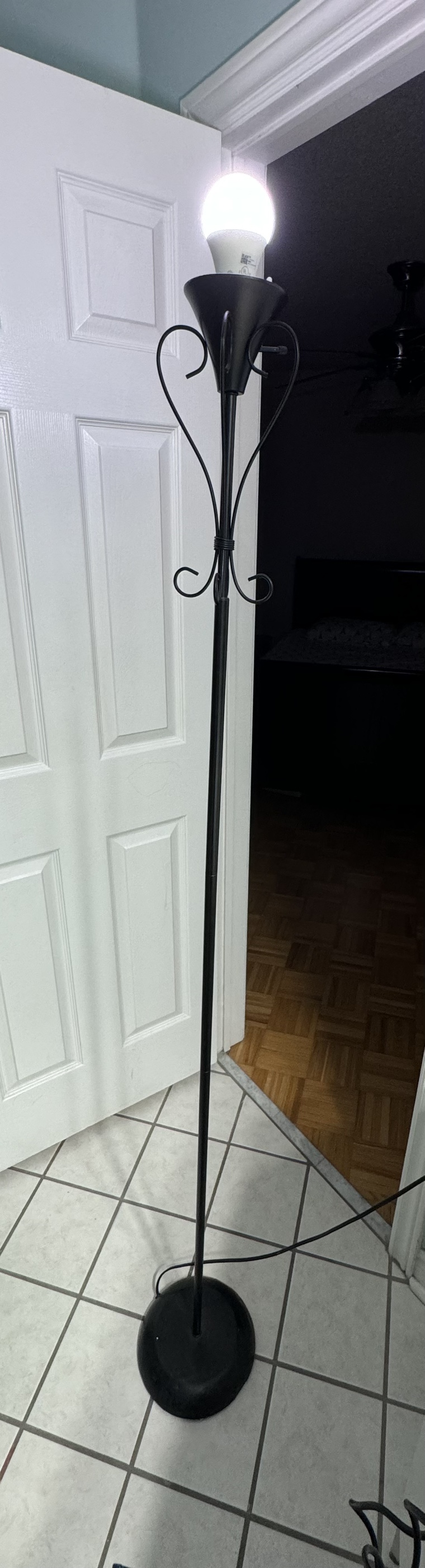 Black Floor Lamp - photo 3