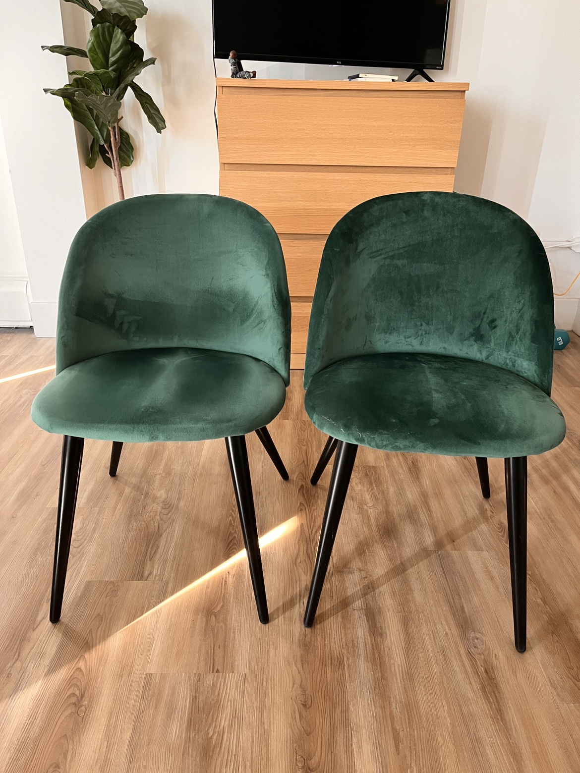 Dining table and 2 chairs - photo 3
