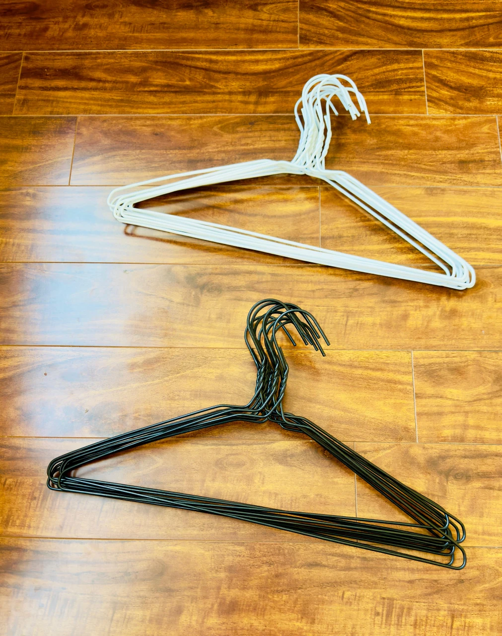 Metal Hangers, Closet Hangers, white and black 10 Pcs set