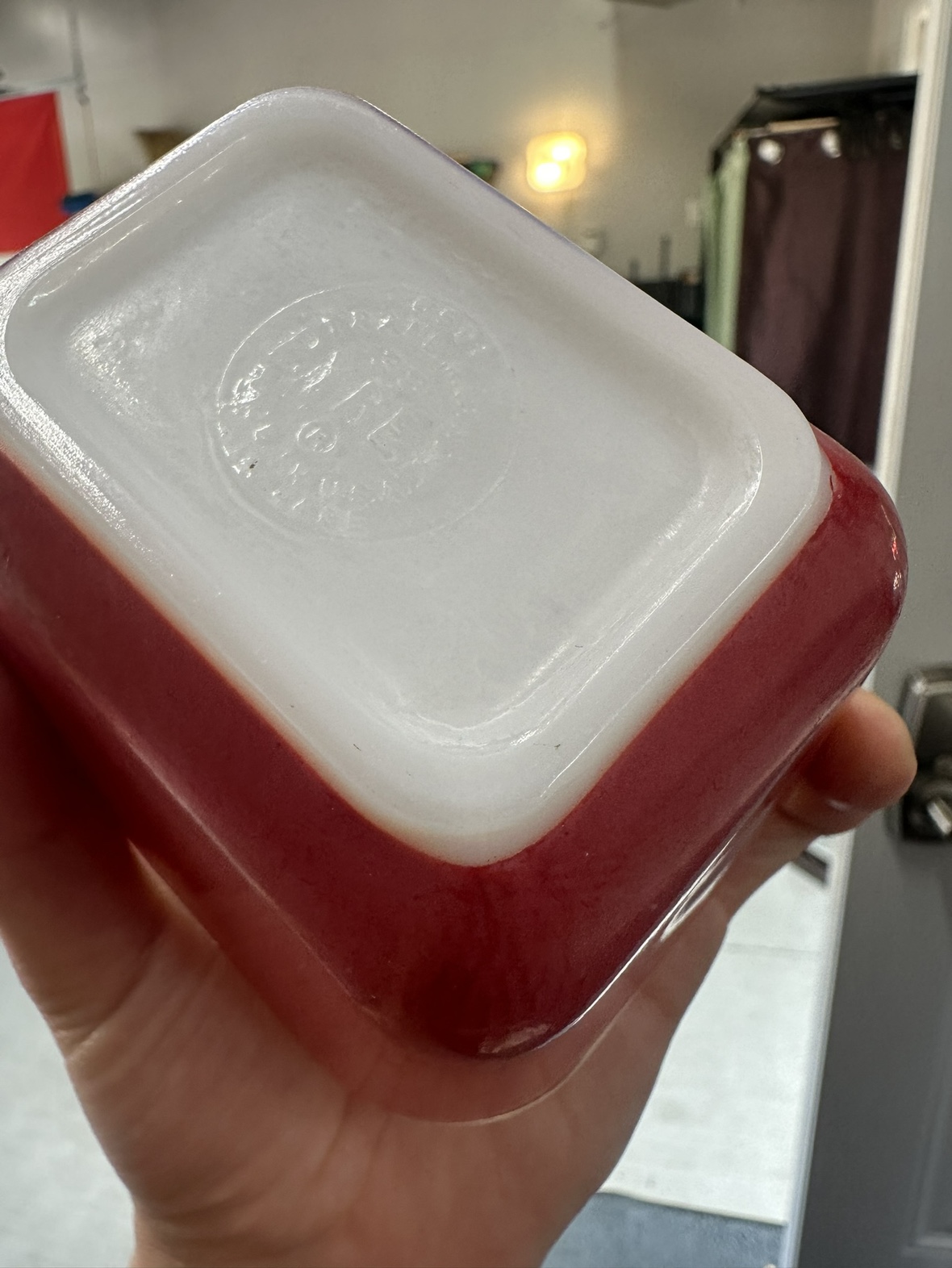 Pyrex Casserole Dish with Lid image indicator(3)