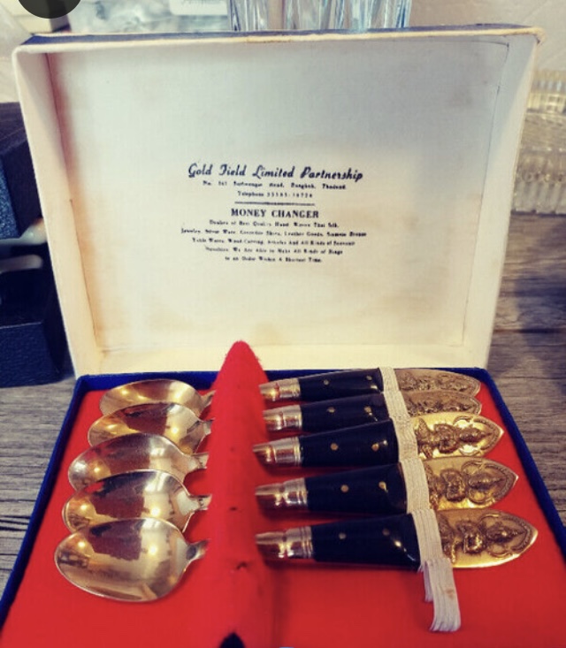 DESSERT SPOON SIAM BRONZE HORN SIDDHARTHA SERVNG SPOON image indicator(2)