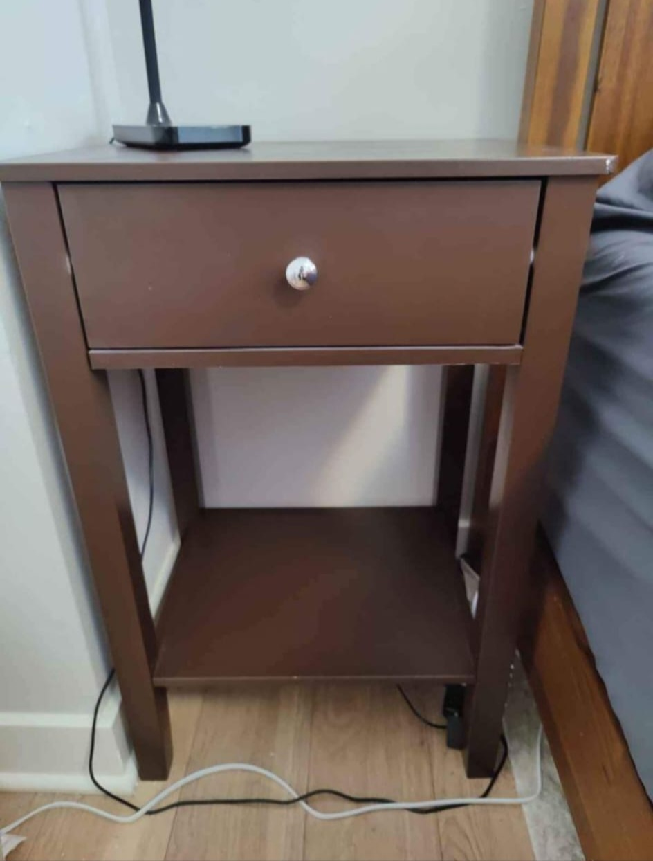 Nightstand/Bedside Table - #freecycle