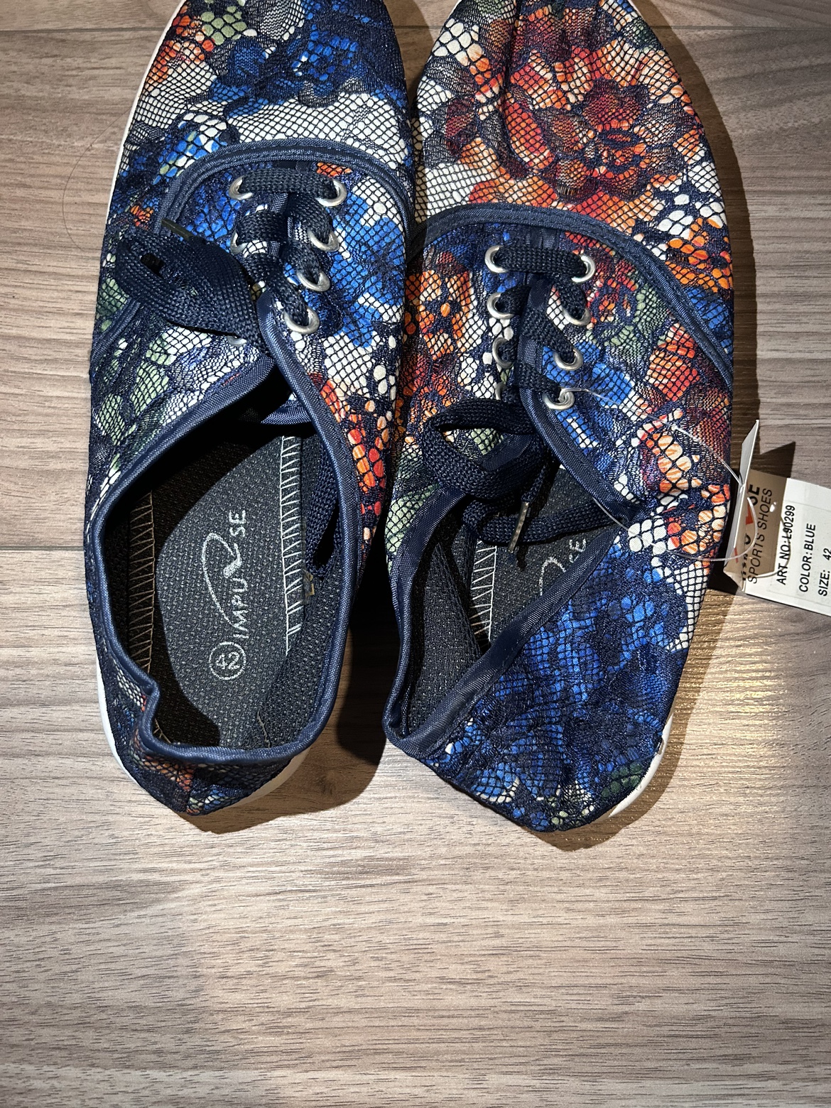 Floral Gardening Lace Flat Sneakers #freecycle - photo 2