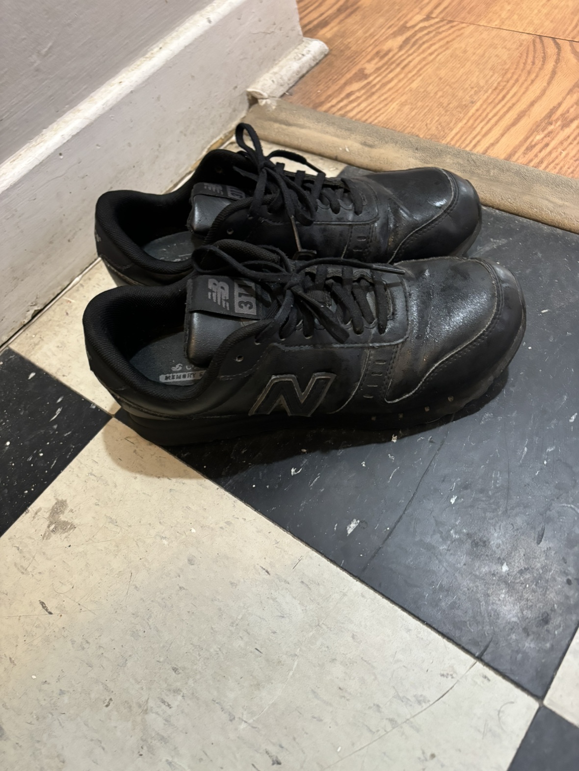 New Balance 311 Size 8.5