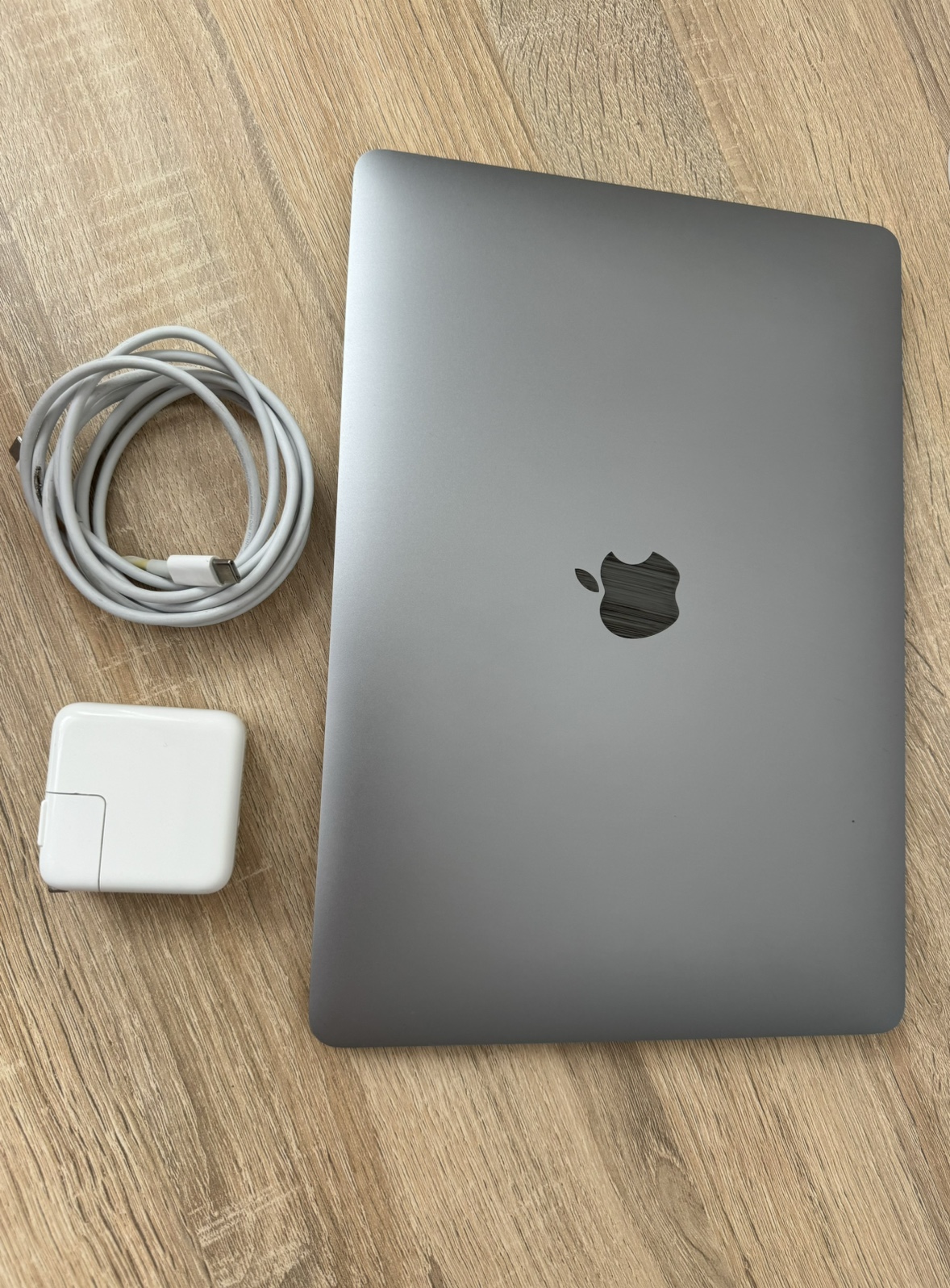 Apple Macbook Air M1 - photo 2