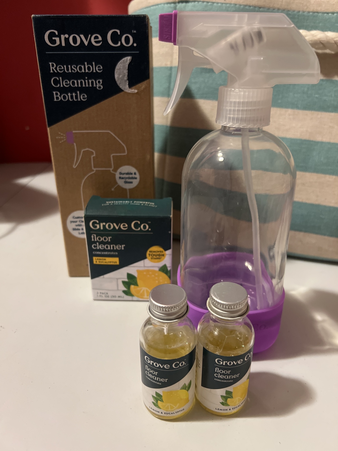 Glass water bottle and floor cleaner