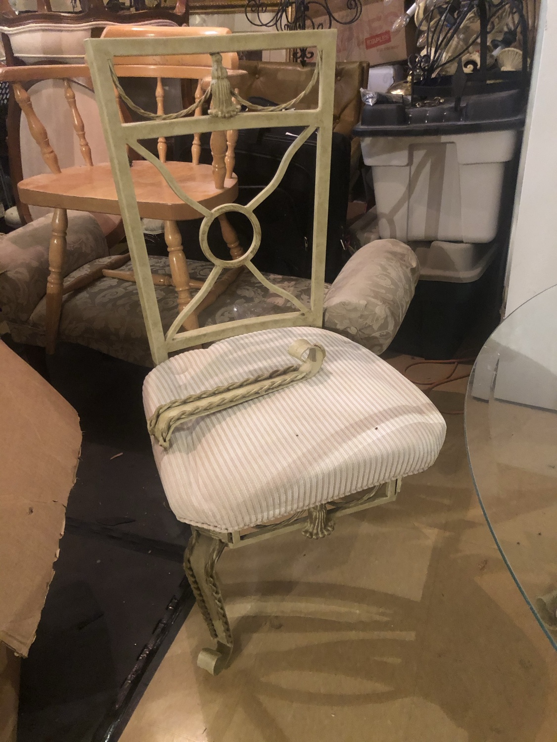 Glass kitchen table and chairs - photo 4