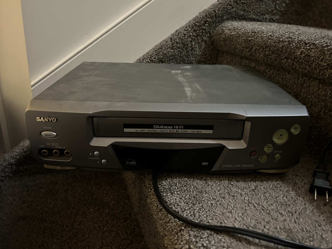 VHS player and VHS movies - photo 2