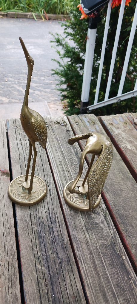 Brass Crane Statues thumbnail