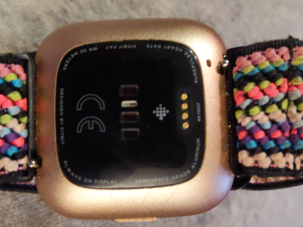 Fitbit Versa 3 Smartwatch image indicator(2)